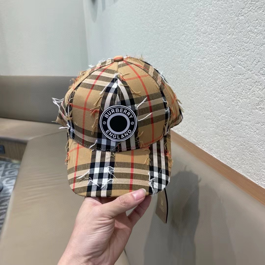    🧢Burberry（巴宝莉）原单刺绣字母棒球帽  专柜热卖款纯棉内里，完美版型，原厂品质，独家实物