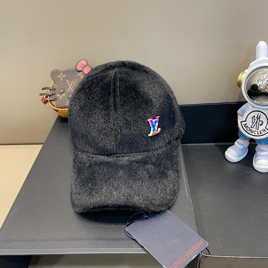  LouiVuittonLV👒秋冬新款专柜新款路易威登家棒球帽，简单大方 男女通用遮阳帽，男女通用