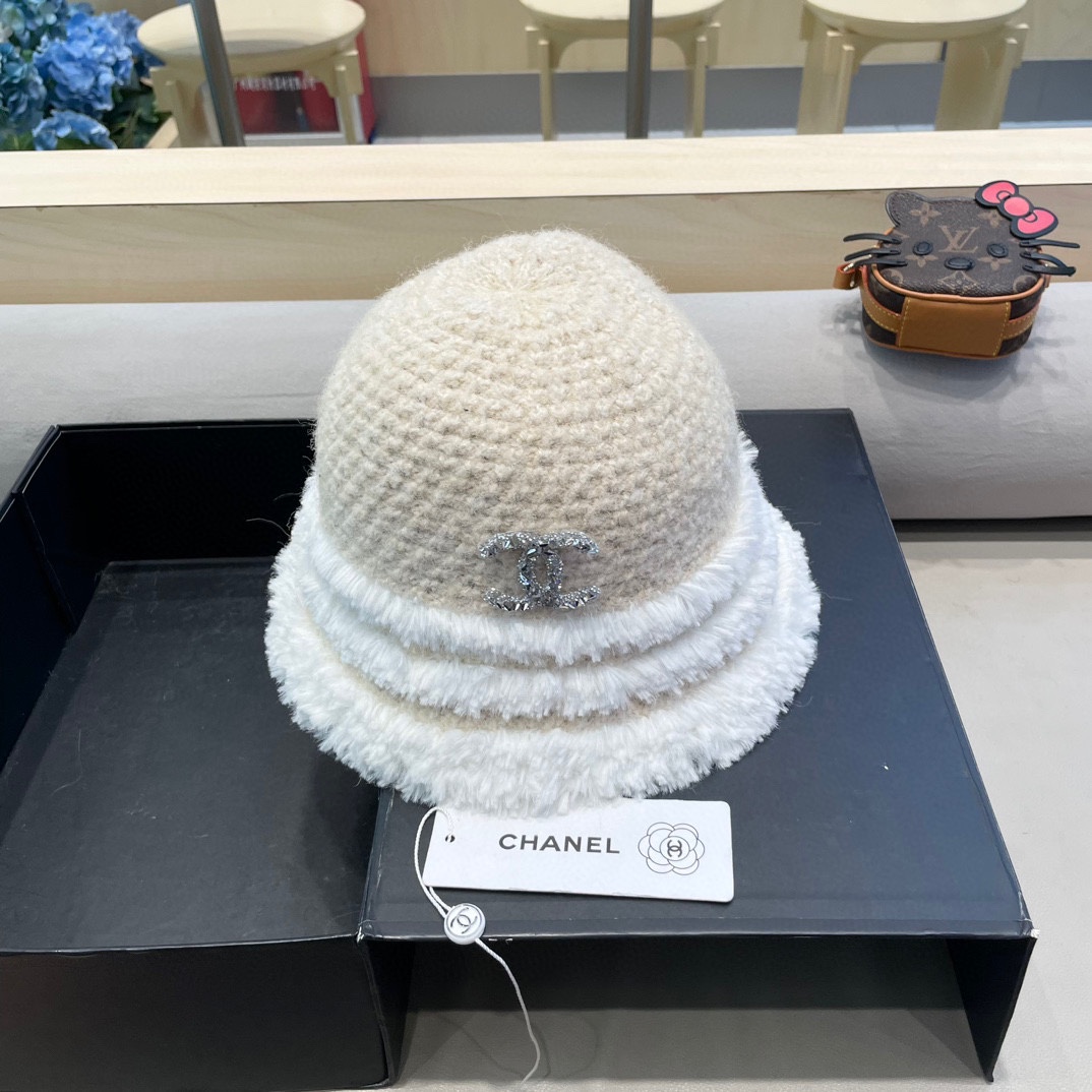  Chanel香奈儿秋冬厚款保暖水桶帽复古百搭显脸小渔夫帽大帽檐毛绒绕盆帽