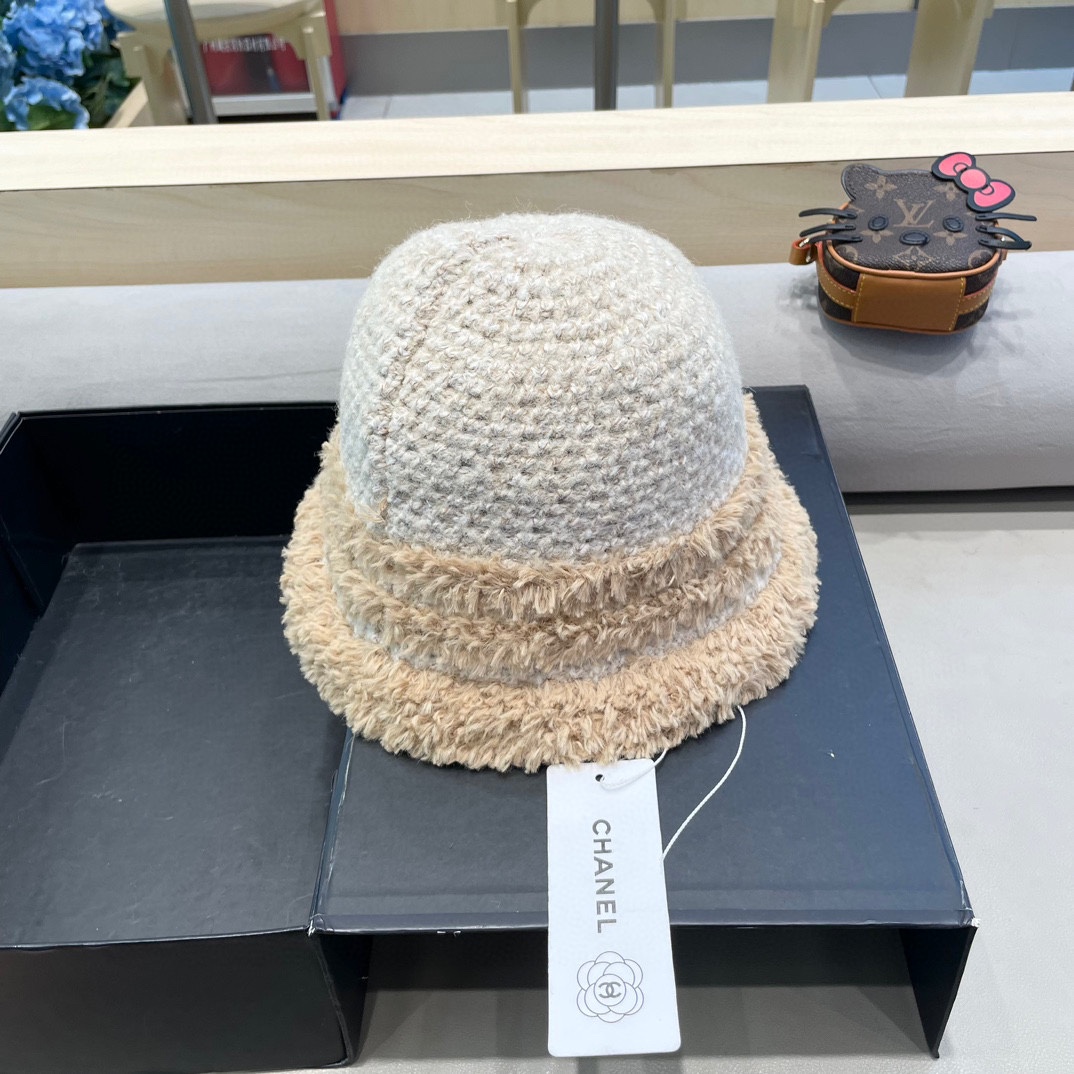  Chanel香奈儿秋冬厚款保暖水桶帽复古百搭显脸小渔夫帽大帽檐毛绒绕盆帽