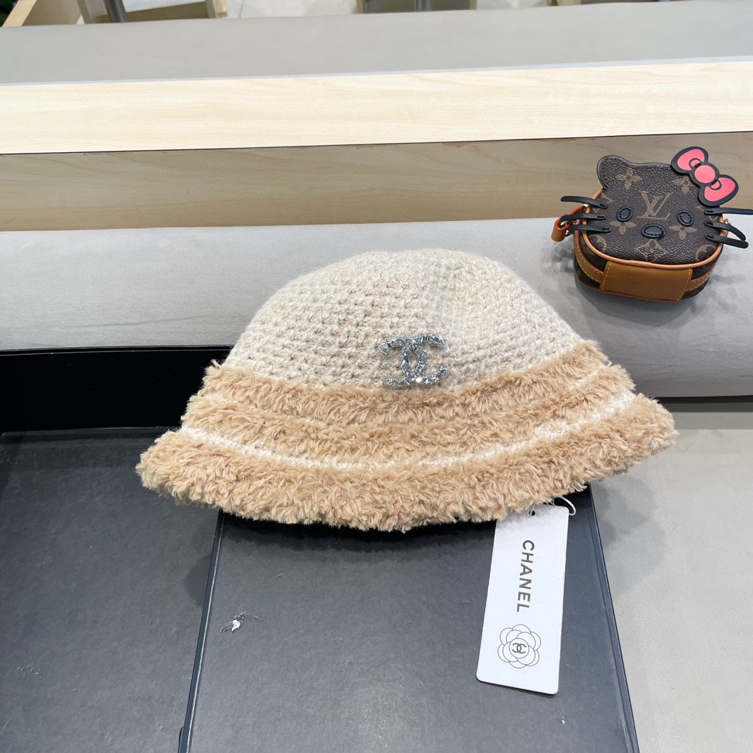  Chanel香奈儿秋冬厚款保暖水桶帽复古百搭显脸小渔夫帽大帽檐毛绒绕盆帽