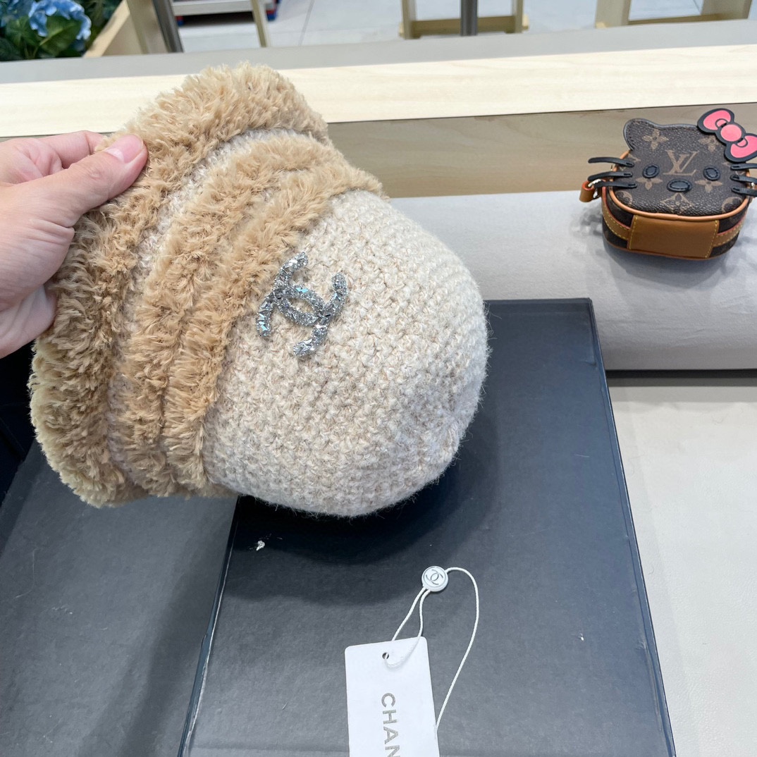  Chanel香奈儿秋冬厚款保暖水桶帽复古百搭显脸小渔夫帽大帽檐毛绒绕盆帽
