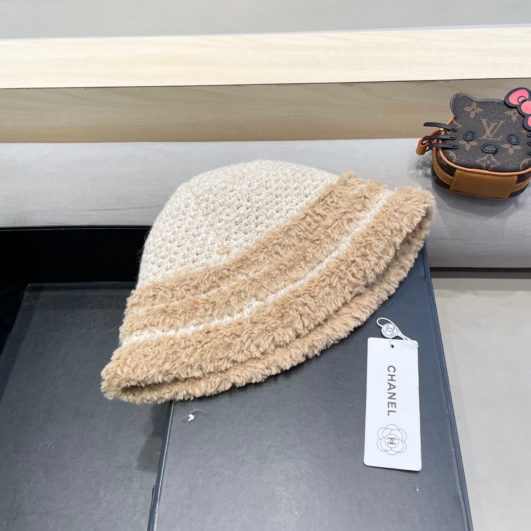  Chanel香奈儿秋冬厚款保暖水桶帽复古百搭显脸小渔夫帽大帽檐毛绒绕盆帽