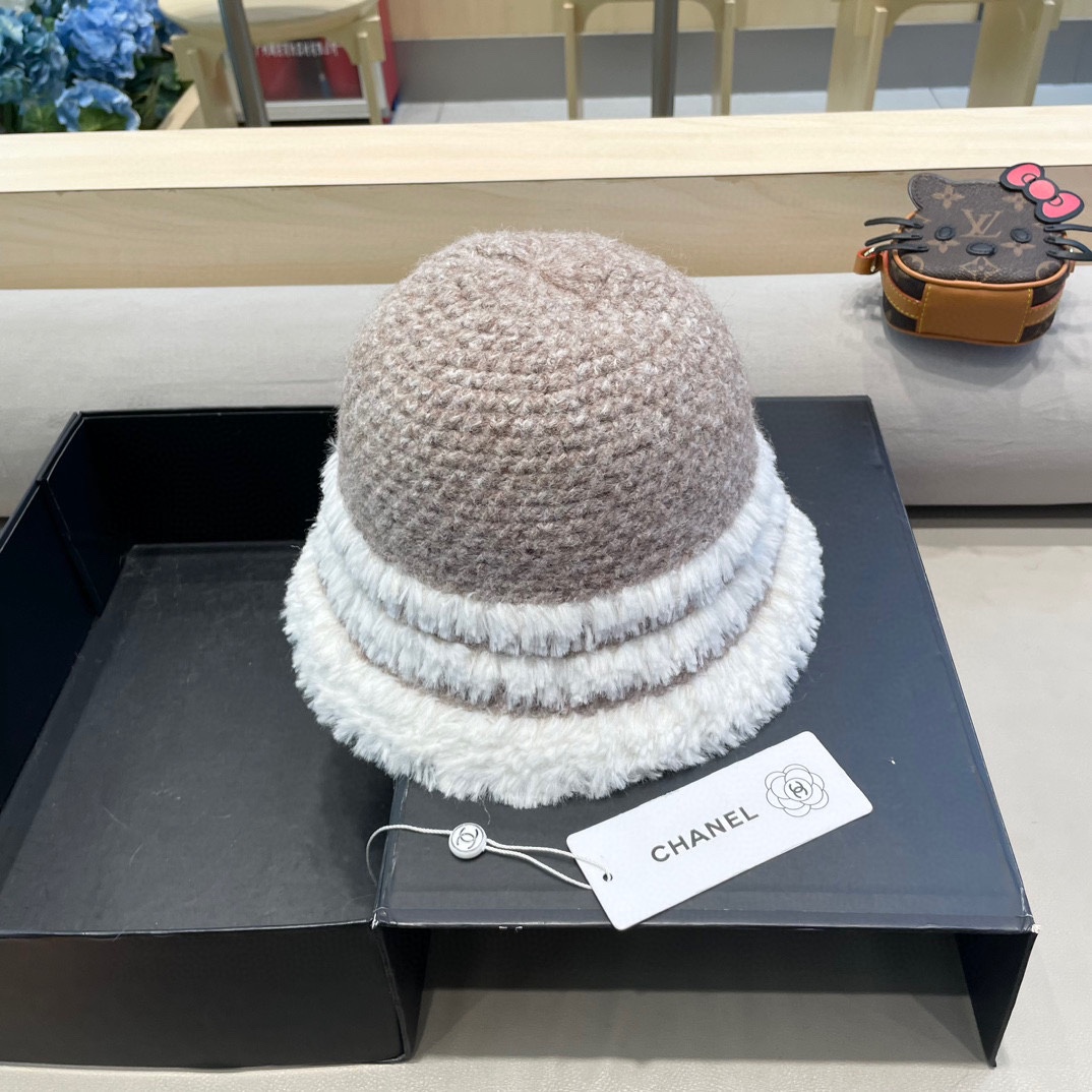  Chanel香奈儿秋冬厚款保暖水桶帽复古百搭显脸小渔夫帽大帽檐毛绒绕盆帽
