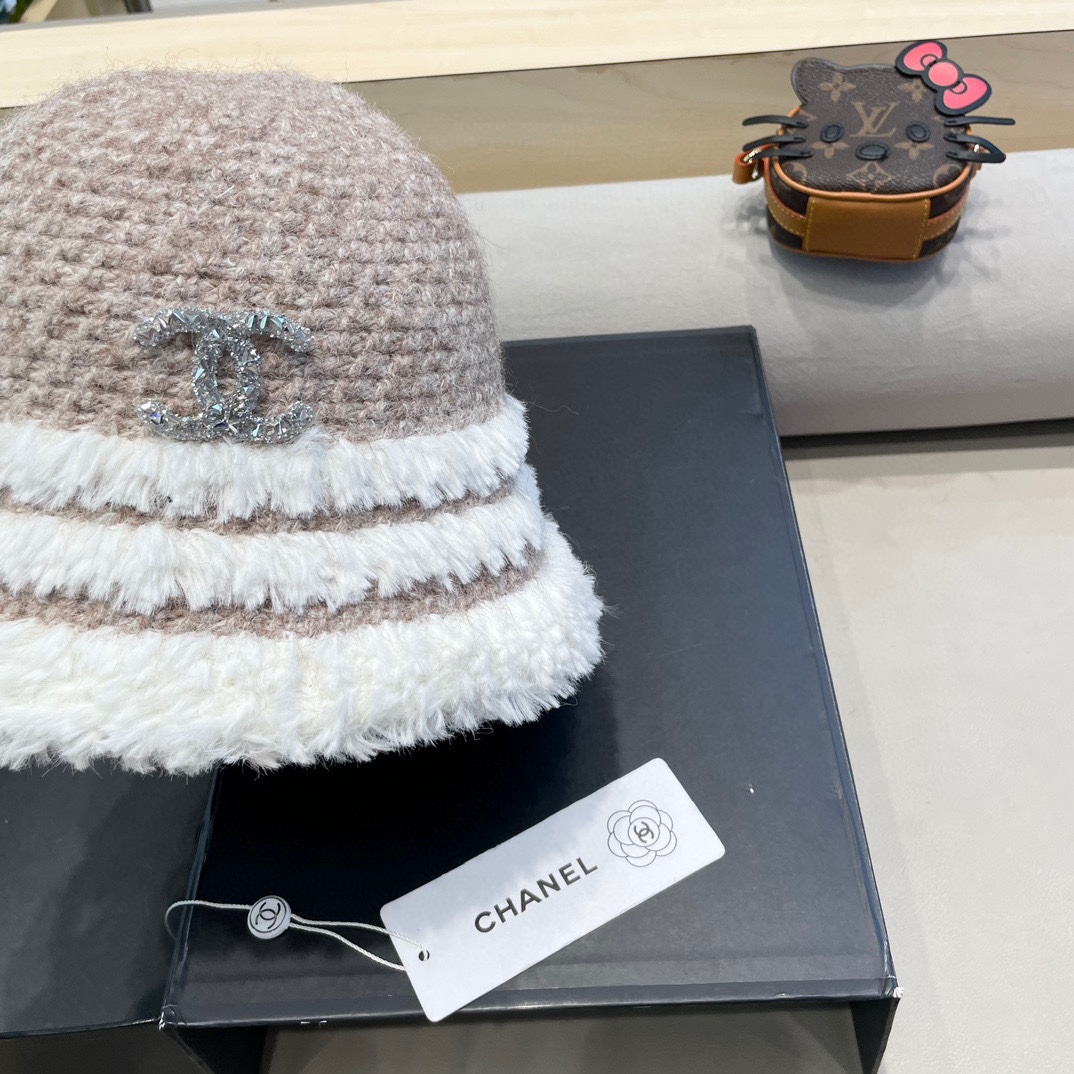  Chanel香奈儿秋冬厚款保暖水桶帽复古百搭显脸小渔夫帽大帽檐毛绒绕盆帽