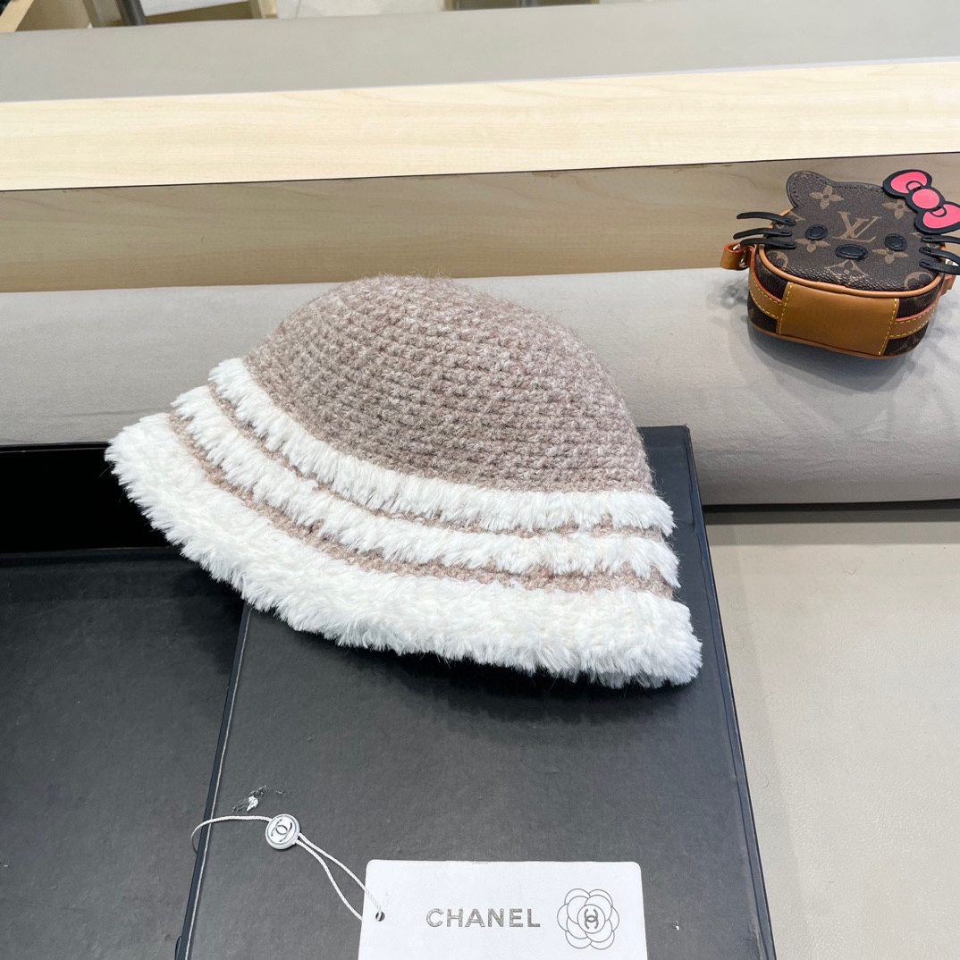  Chanel香奈儿秋冬厚款保暖水桶帽复古百搭显脸小渔夫帽大帽檐毛绒绕盆帽