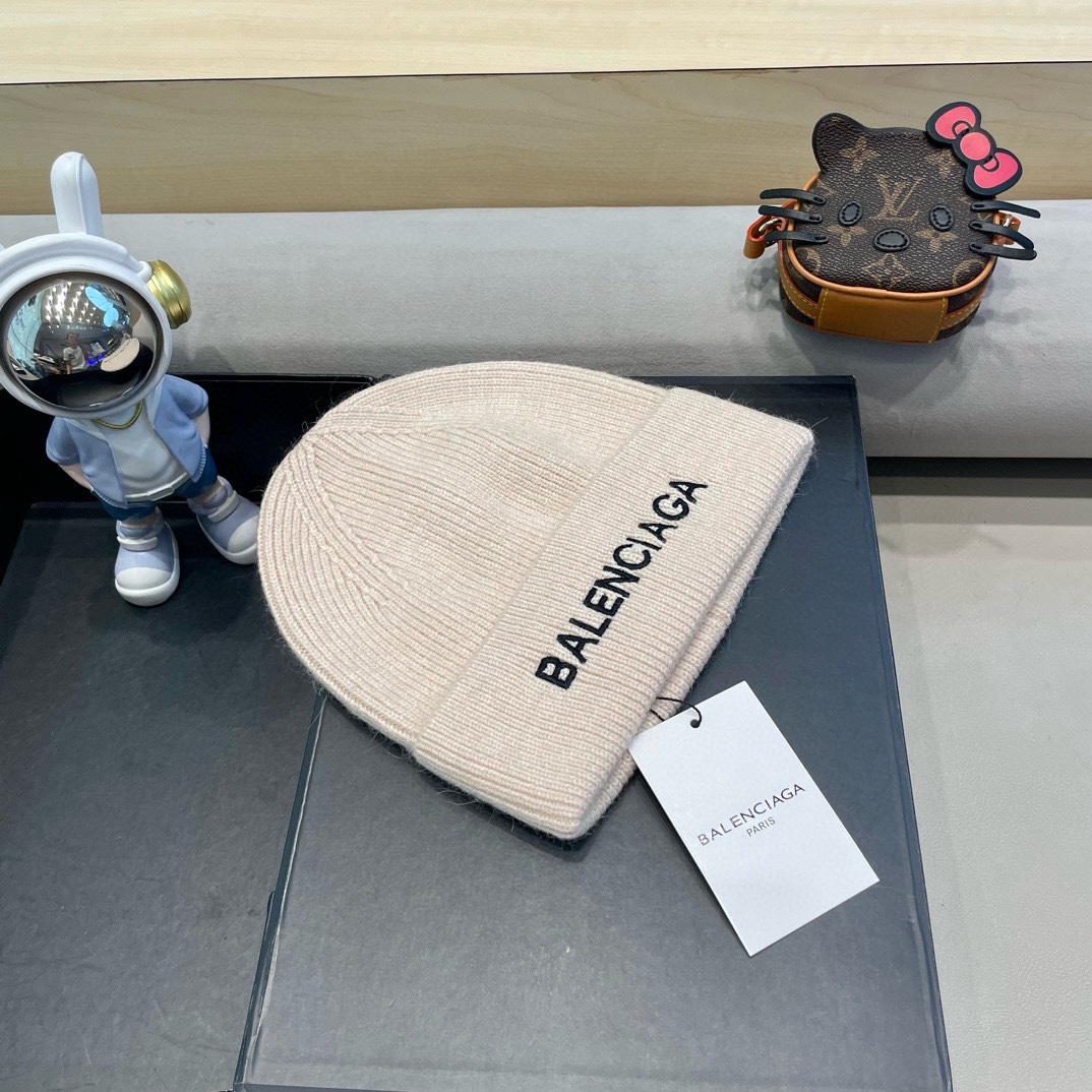 巴黎世家新款针织羊毛毛线帽，高品质定制羊毛，简约帅气新标志，男女同款超酷时尚街头风！兔毛头围:55-58