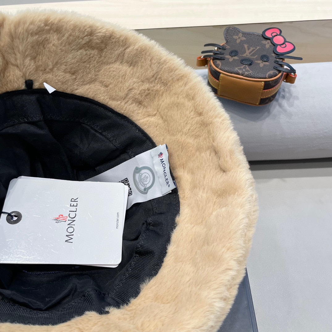 moncler爱心毛绒渔夫帽女秋冬保暖百搭耳朵盆帽加绒加厚百搭仿小兔毛韩版