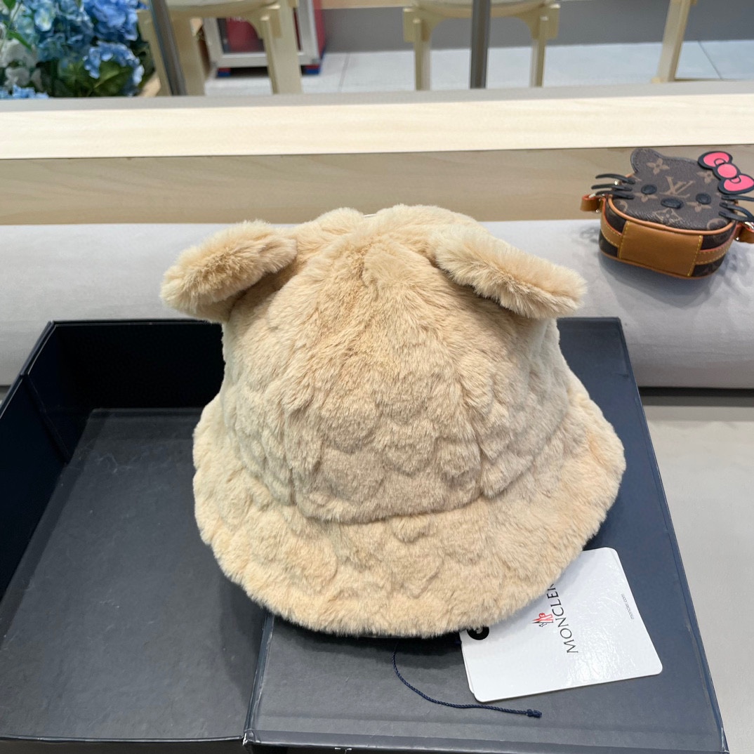 moncler爱心毛绒渔夫帽女秋冬保暖百搭耳朵盆帽加绒加厚百搭仿小兔毛韩版
