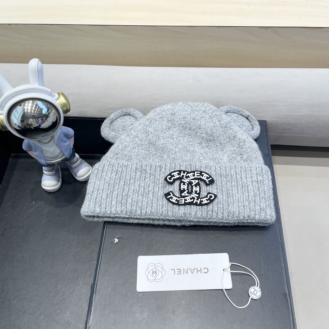 NO:215349,Chanel cute bear ears versatile slim woolen hat for women in autumn and winter warm age reduction knitted hat internet celebrity cold hat fisherman hat baseball hat knitted hat, hat, chanel, espadrilles, hats19860909Chanel可爱小熊耳朵百搭显瘦毛线帽子女秋冬保暖减龄包头针织帽网红冷帽帽子渔夫帽棒球帽针织帽,帽子,chanel,espadrilles,hats,hat