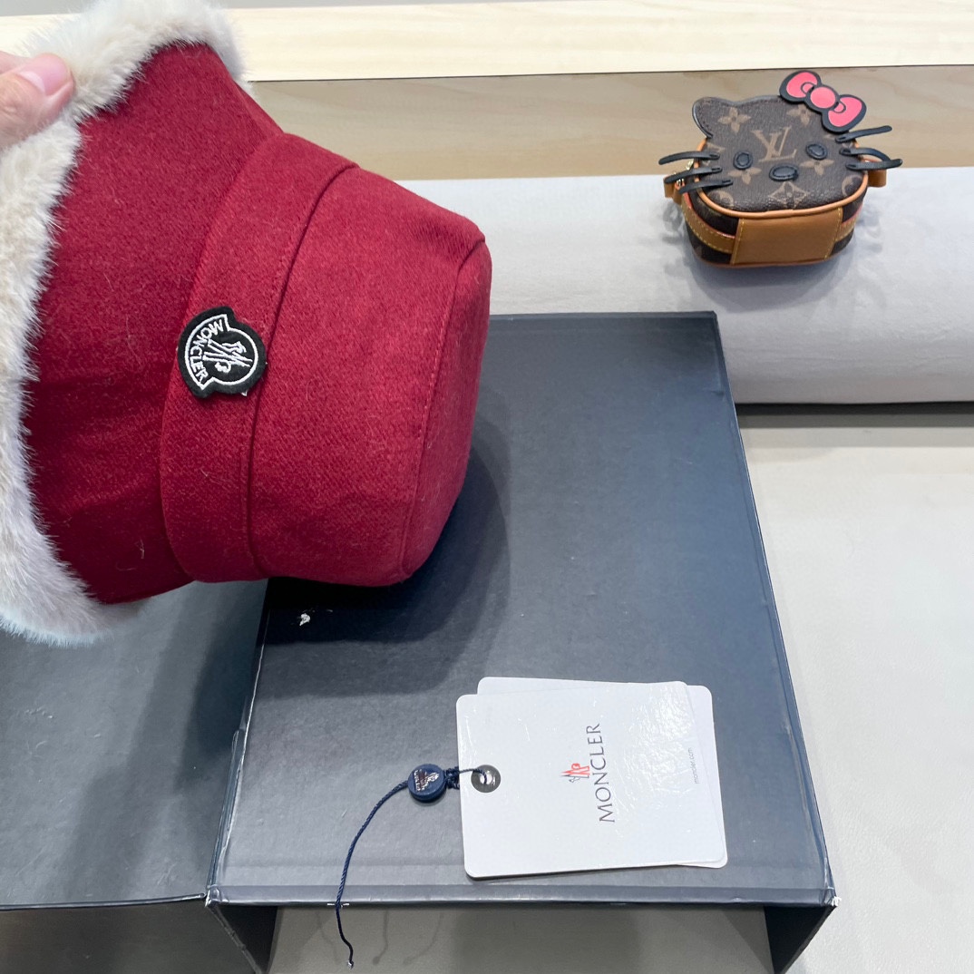 moncler蒙口新款保暖护耳渔夫帽女秋冬加厚毛绒遮脸水桶帽显脸小防寒盆帽
