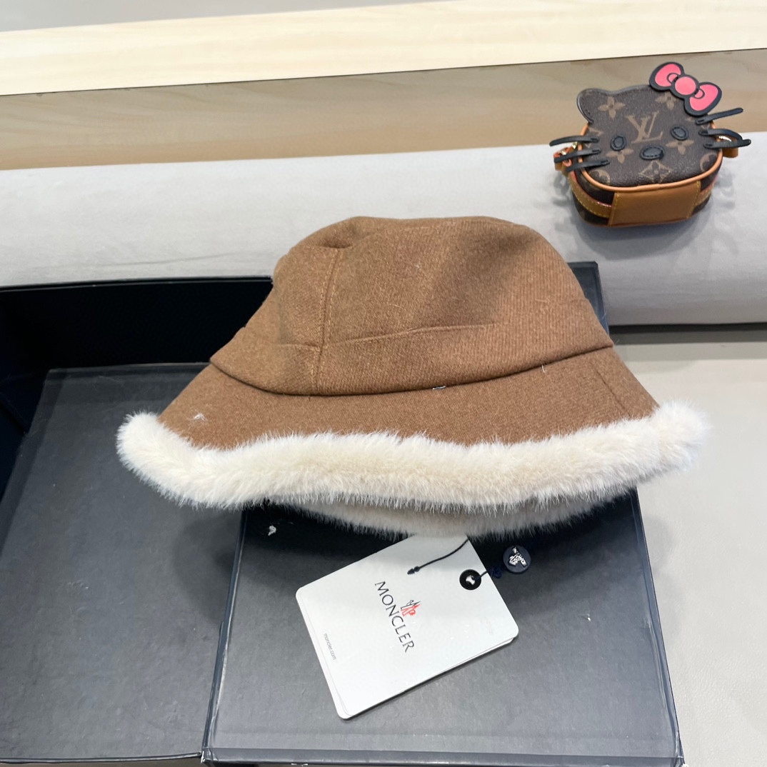moncler蒙口新款保暖护耳渔夫帽女秋冬加厚毛绒遮脸水桶帽显脸小防寒盆帽
