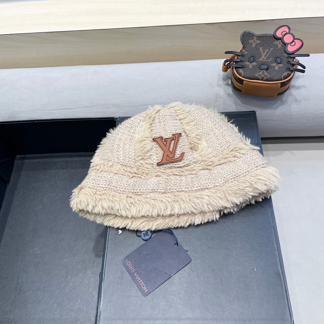 🧢路易威登棒球帽 LouisVuitton😍毛绒帽子女秋冬季2024新款针织帽大头围显脸小加厚保暖护耳渔