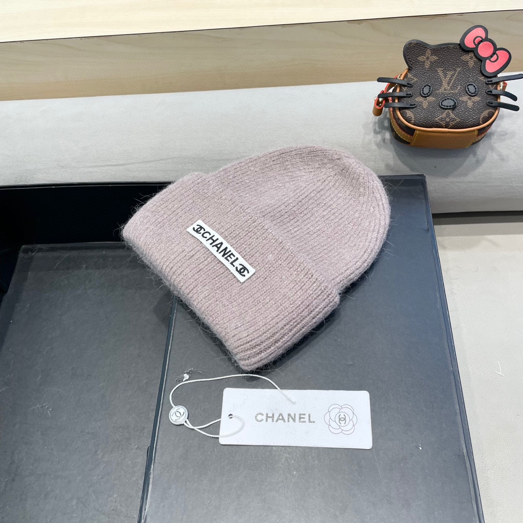 Chanel香奈儿 小香中古爆款双C针织毛线帽网红时尚达人爆款，高品质高弹棉质纱，简约时尚款！