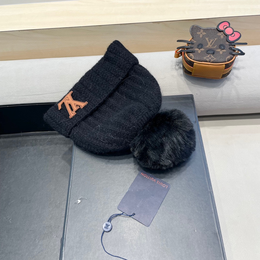 【LV路易威登】2024秋冬款女款专柜款针织毛线帽，大牌设计～秋冬穿搭必备