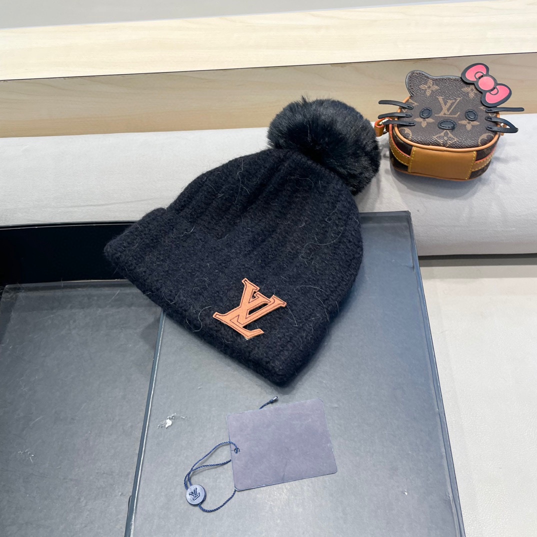 【LV路易威登】2024秋冬款女款专柜款针织毛线帽，大牌设计～秋冬穿搭必备