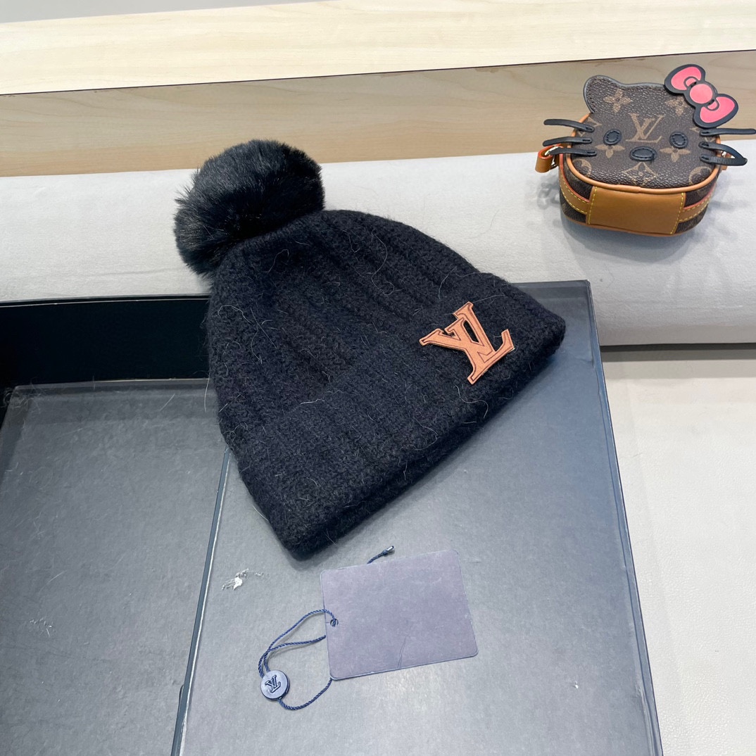【LV路易威登】2024秋冬款女款专柜款针织毛线帽，大牌设计～秋冬穿搭必备