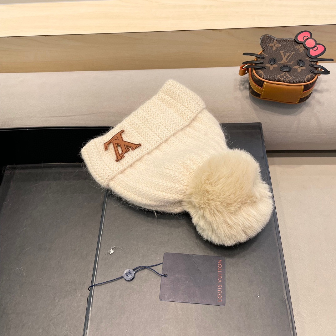 【LV路易威登】2024秋冬款女款专柜款针织毛线帽，大牌设计～秋冬穿搭必备