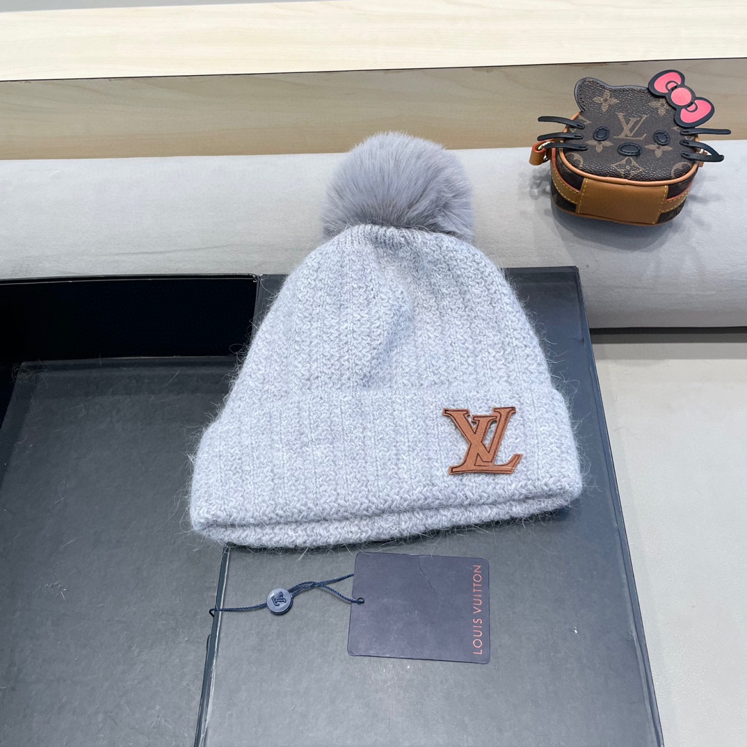 【LV路易威登】2024秋冬款女款专柜款针织毛线帽，大牌设计～秋冬穿搭必备