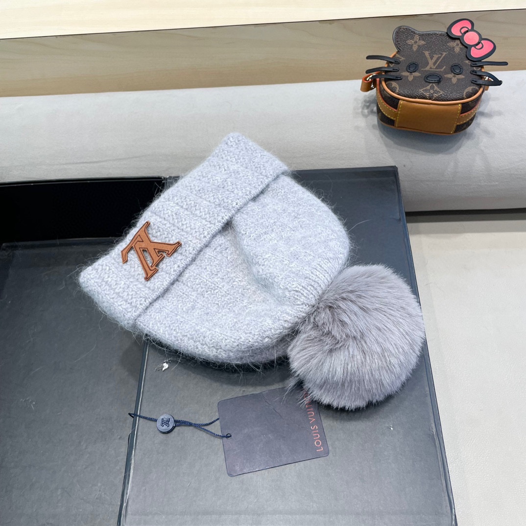 【LV路易威登】2024秋冬款女款专柜款针织毛线帽，大牌设计～秋冬穿搭必备