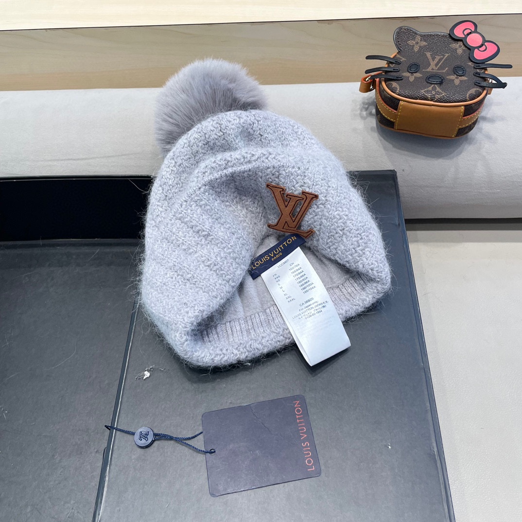 【LV路易威登】2024秋冬款女款专柜款针织毛线帽，大牌设计～秋冬穿搭必备