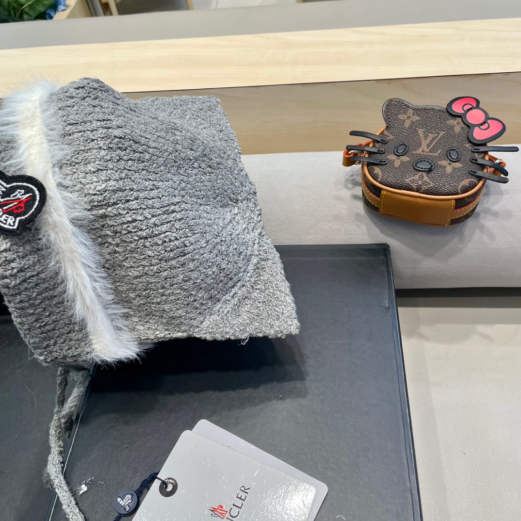 蒙口Moncler2024秋冬卡通可爱狐狸针织帽子女保暖防寒学生百搭套头毛线冷帽潮
