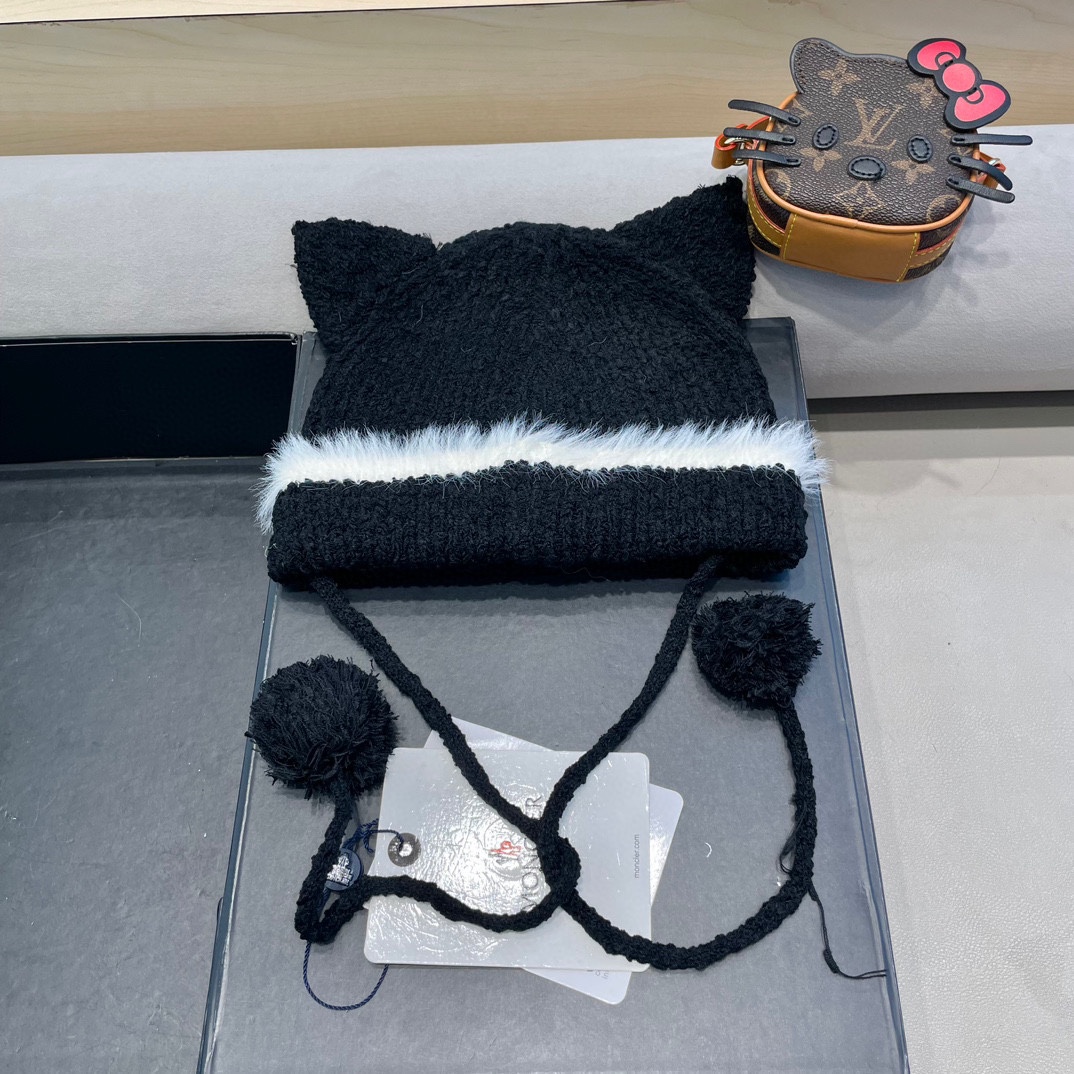 蒙口Moncler2024秋冬卡通可爱狐狸针织帽子女保暖防寒学生百搭套头毛线冷帽潮