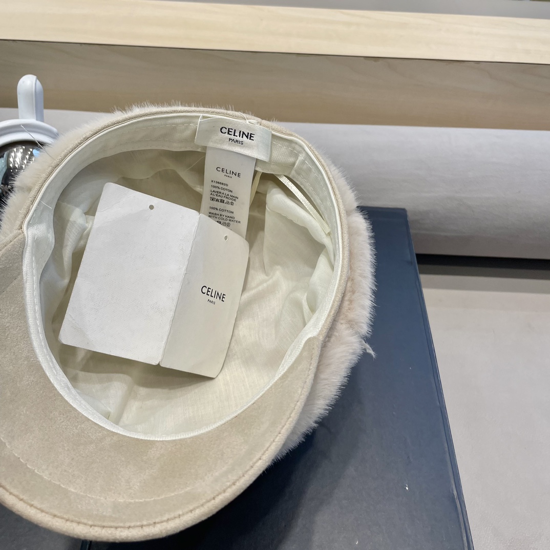 塞琳Celine仿水貂毛绒贝雷帽女冬季显脸小报童画家帽大头围保暖毛绒八角帽子