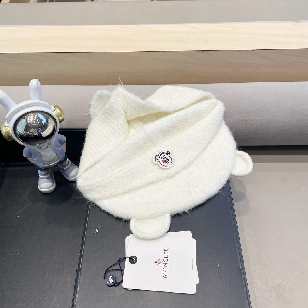 moncler小熊毛线帽子女可爱显脸小含羊毛针织帽秋冬保暖护耳雷锋帽