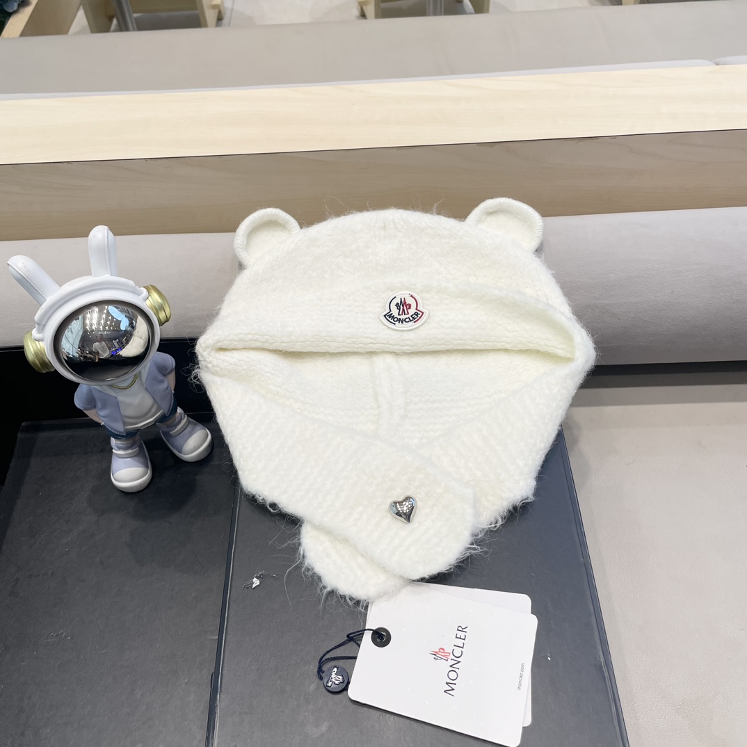 moncler小熊毛线帽子女可爱显脸小含羊毛针织帽秋冬保暖护耳雷锋帽
