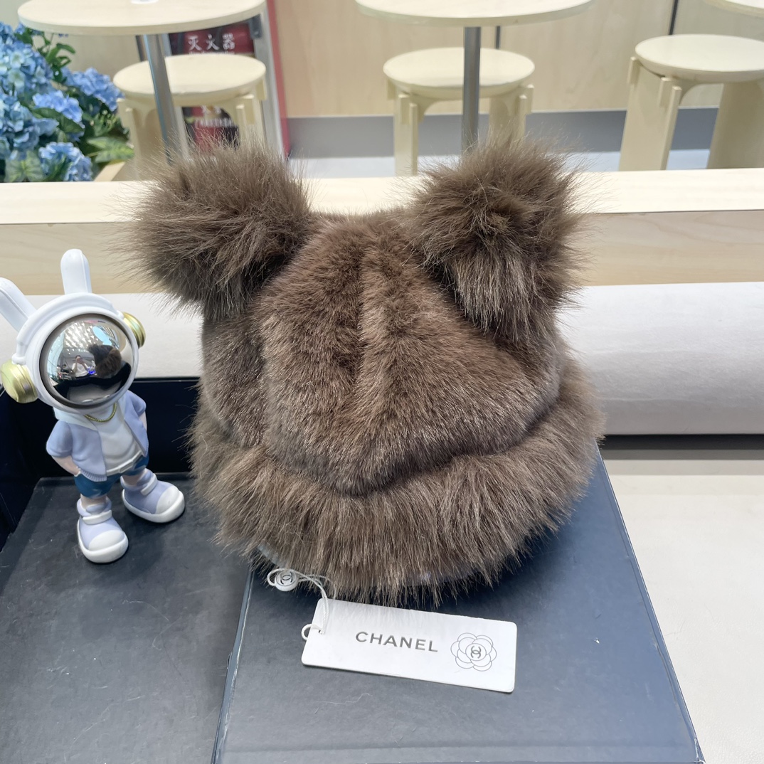 Chanel香奈儿可爱小熊耳朵帽子女2024秋冬新款氛围感百搭保暖毛绒护耳帽