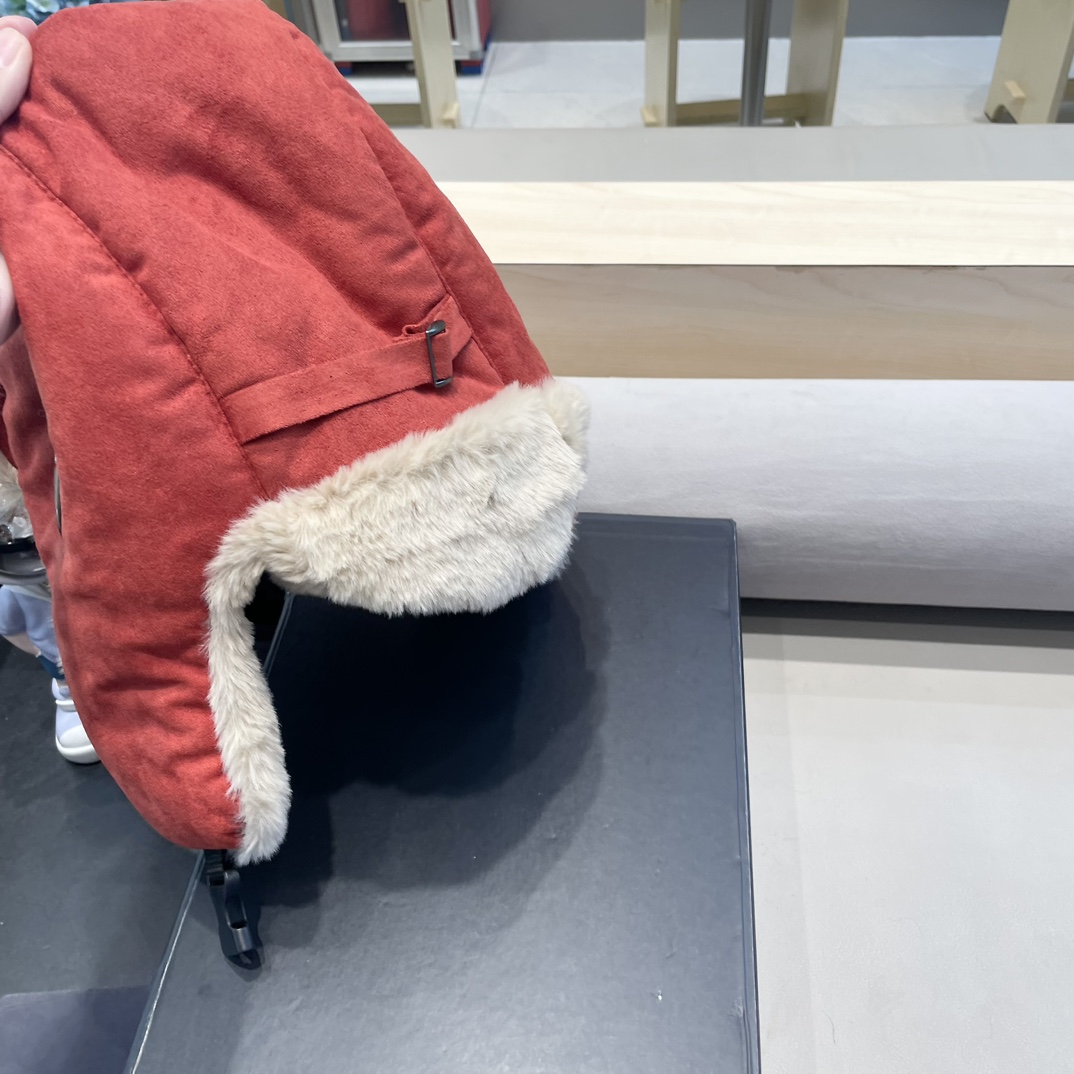 Lv路易威登2024新款加绒加厚骑行电动车防风护耳帽保暖东北雷锋帽