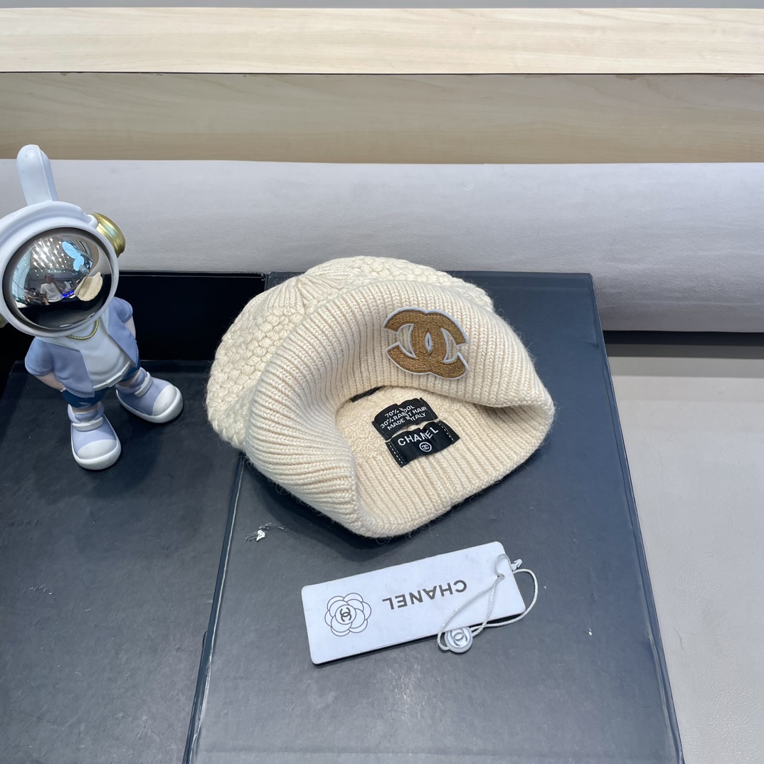 香奈儿Chanel👒经典原单针织毛线帽，采用精选羊毛面料，超高羊毛+兔毛成份，‼️手感超柔软，弹性极佳，高档又减龄、超保