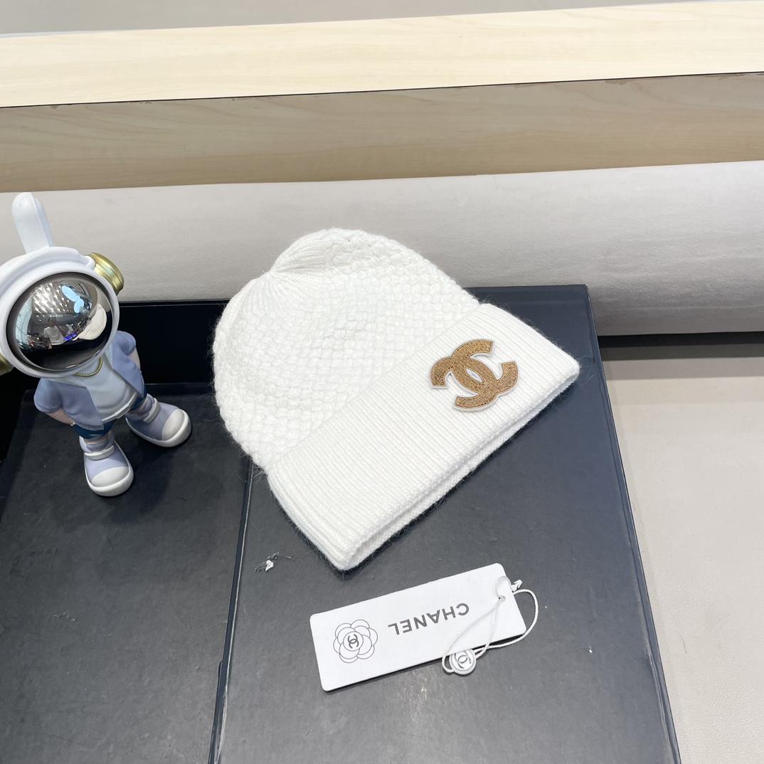 香奈儿Chanel👒经典原单针织毛线帽，采用精选羊毛面料，超高羊毛+兔毛成份，‼️手感超柔软，弹性极佳，高档又减龄、超保