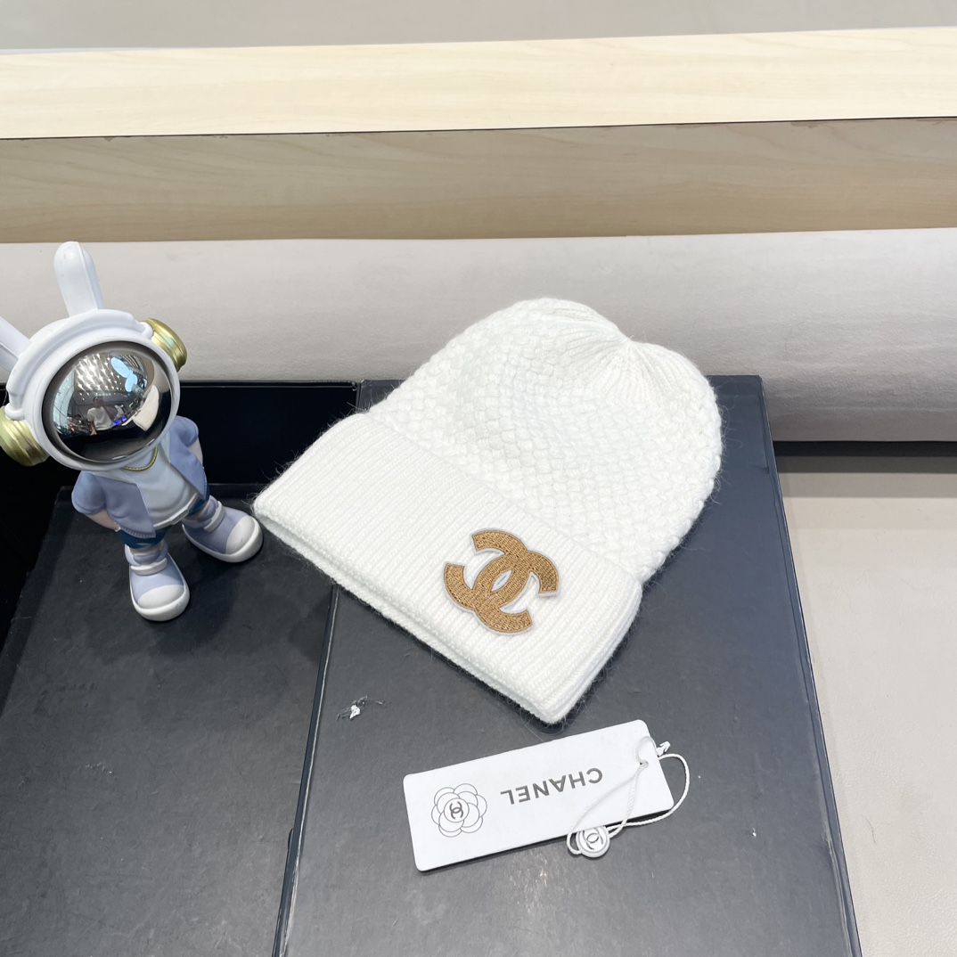 香奈儿Chanel👒经典原单针织毛线帽，采用精选羊毛面料，超高羊毛+兔毛成份，‼️手感超柔软，弹性极佳，高档又减龄、超保