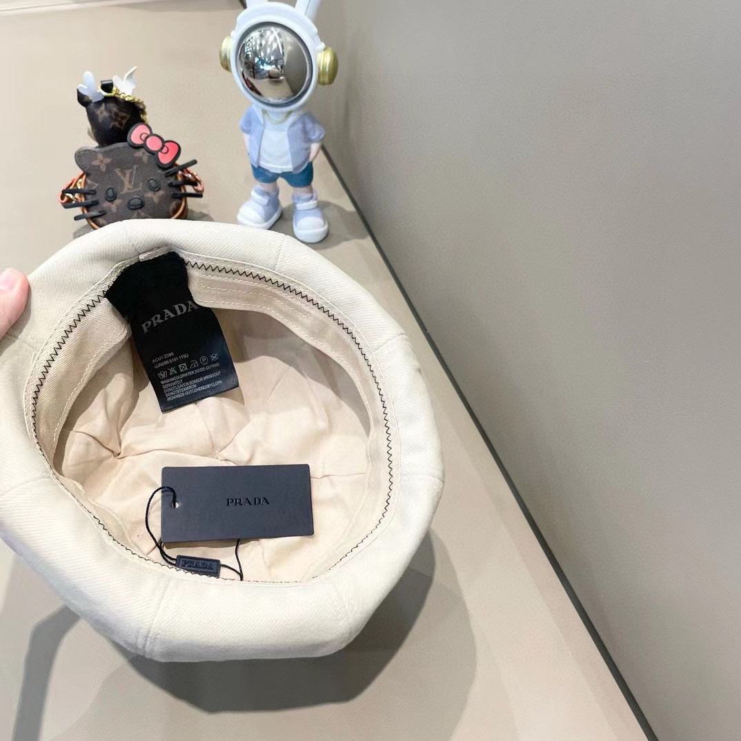 PRADA普拉达 贝雷帽南瓜女春秋款显脸韩系大头围2024新款