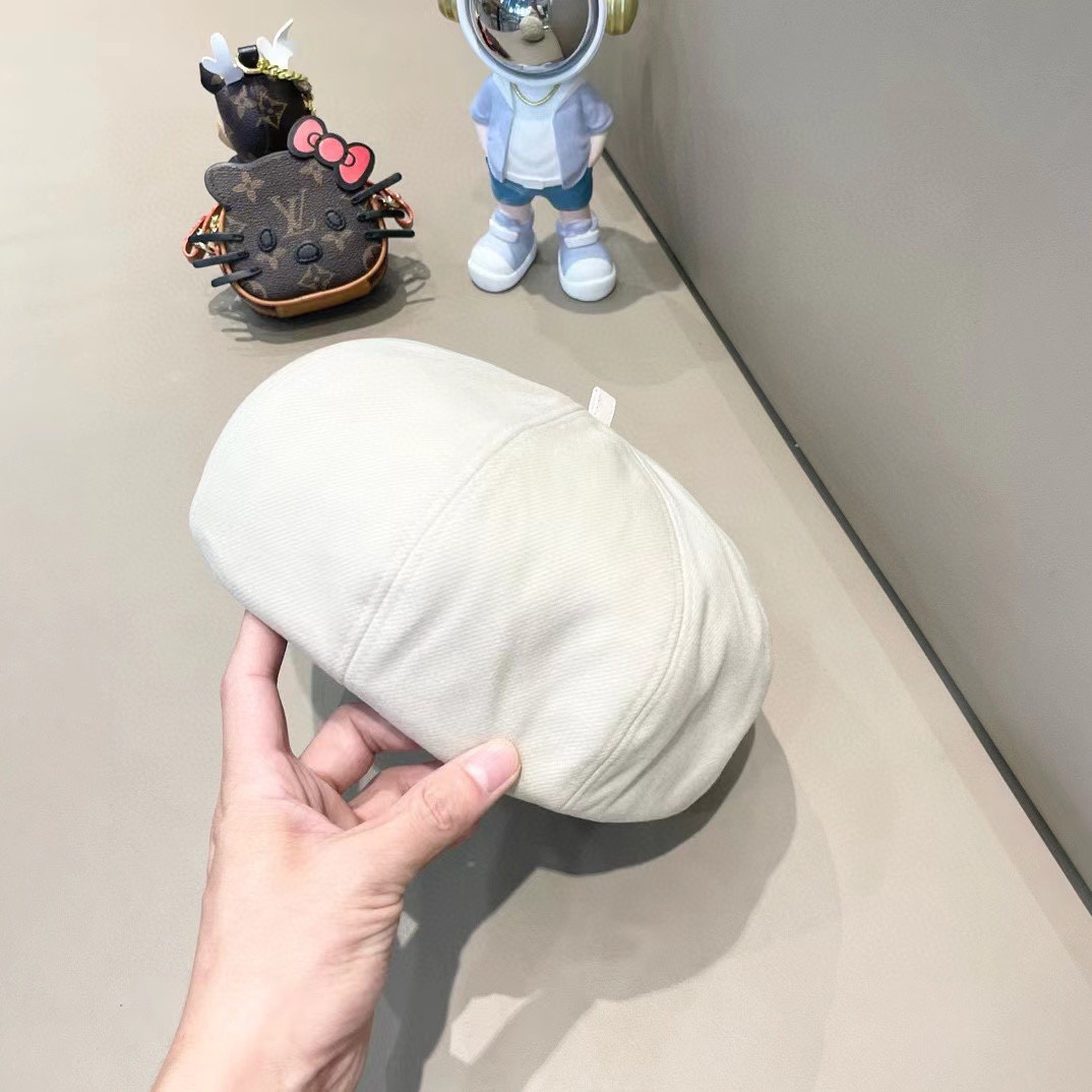 PRADA普拉达 贝雷帽南瓜女春秋款显脸韩系大头围2024新款