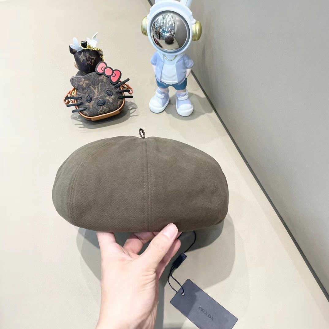 PRADA普拉达 贝雷帽南瓜女春秋款显脸韩系大头围2024新款