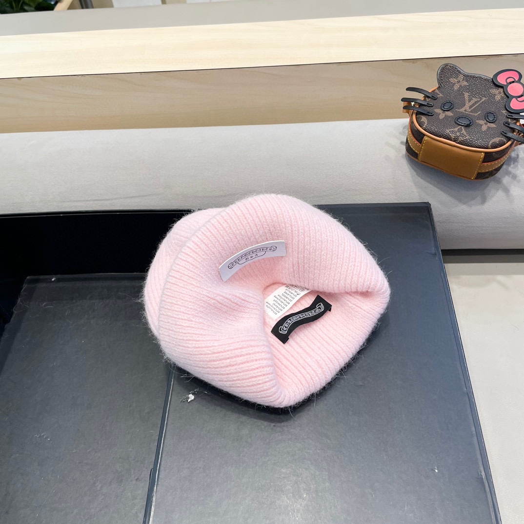 克罗心。福利！！新款上架，特别实惠的一个系列帽子，面料：毛线。密度紧致！毛线针织面料手感舒适透气性好！款