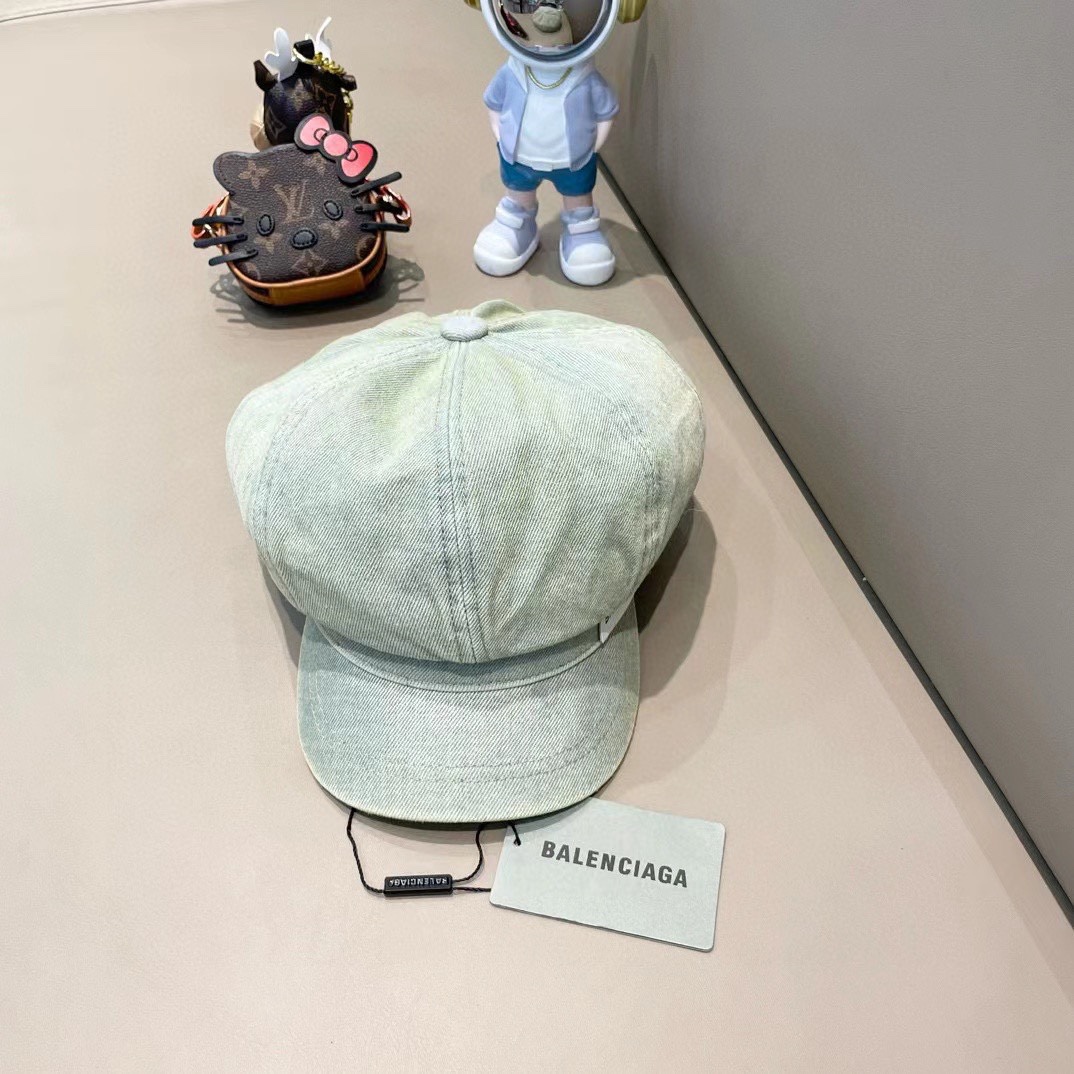 巴黎世家新款牛仔八角贝雷帽，简约精致百搭八角时尚休闲款，定制的帽框很好戴呀！闭眼入手都不踩雷的一款！头围