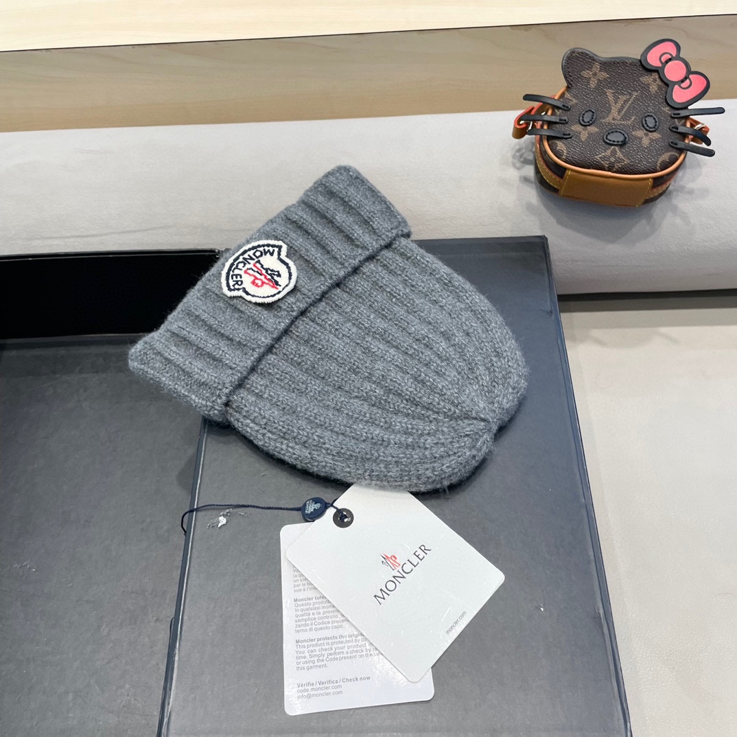 【MONCLER蒙口】2024秋冬新款针织毛球毛线帽#非常有质感的一款～闭眼入