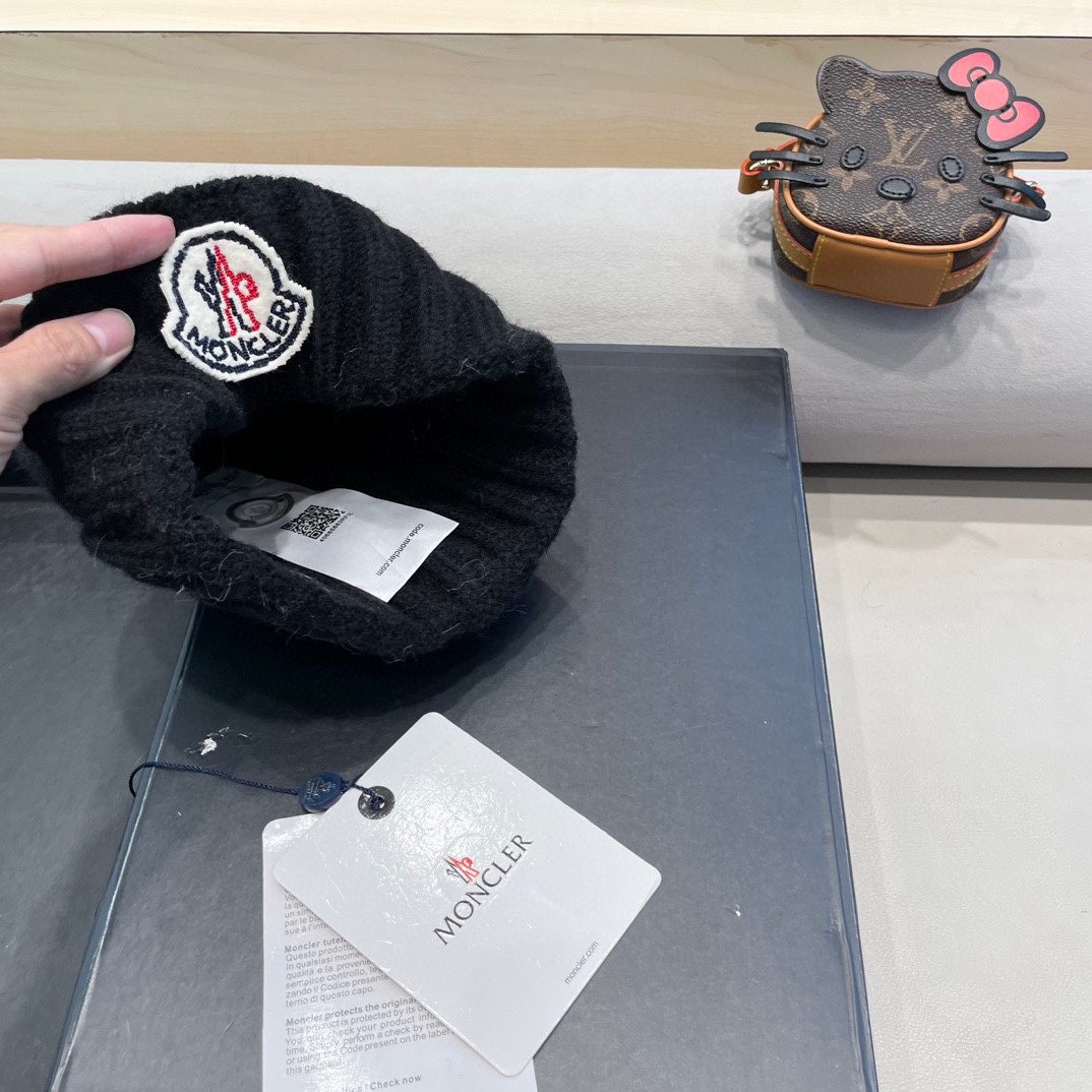 【MONCLER蒙口】2024秋冬新款针织毛球毛线帽#非常有质感的一款～闭眼入