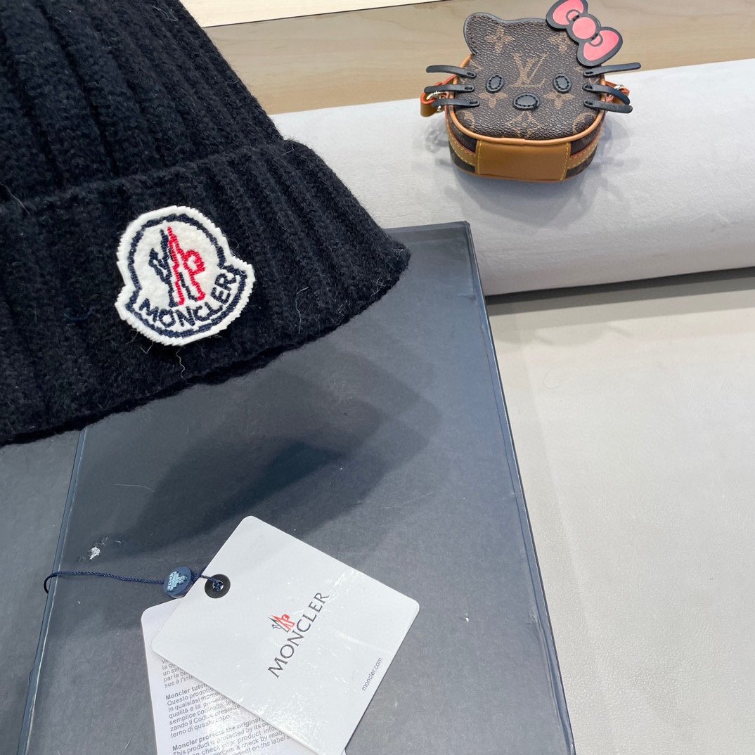 【MONCLER蒙口】2024秋冬新款针织毛球毛线帽#非常有质感的一款～闭眼入