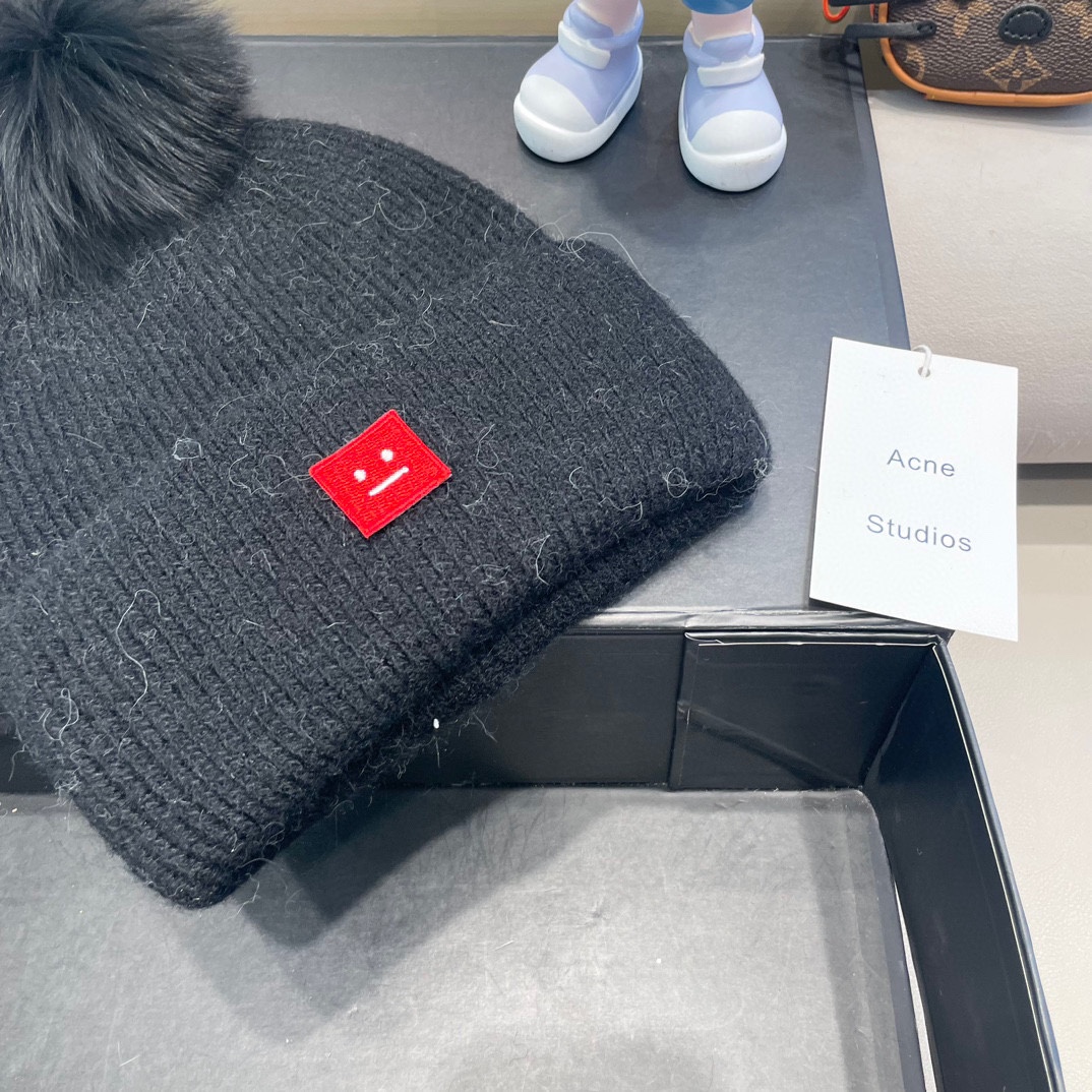 【Acne】2024秋冬新款笑脸简约针织毛线帽，轻奢感满满～俏皮款