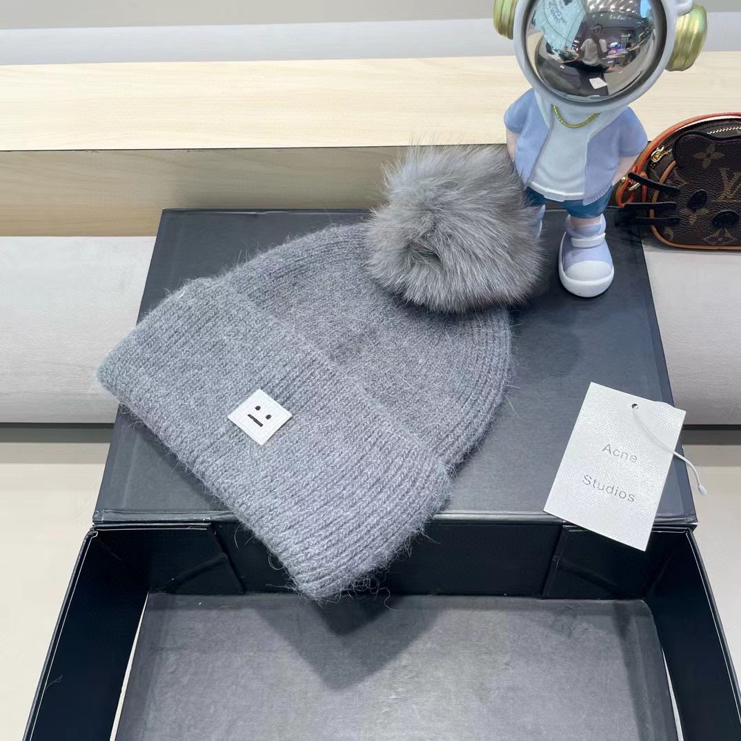 【Acne】2024秋冬新款笑脸简约针织毛线帽，轻奢感满满～俏皮款