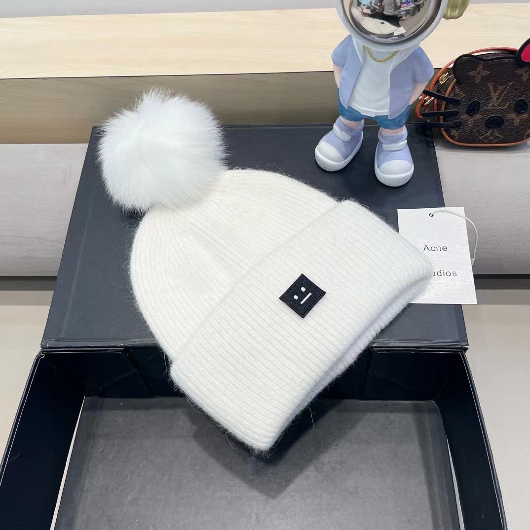 【Acne】2024秋冬新款笑脸简约针织毛线帽，轻奢感满满～俏皮款