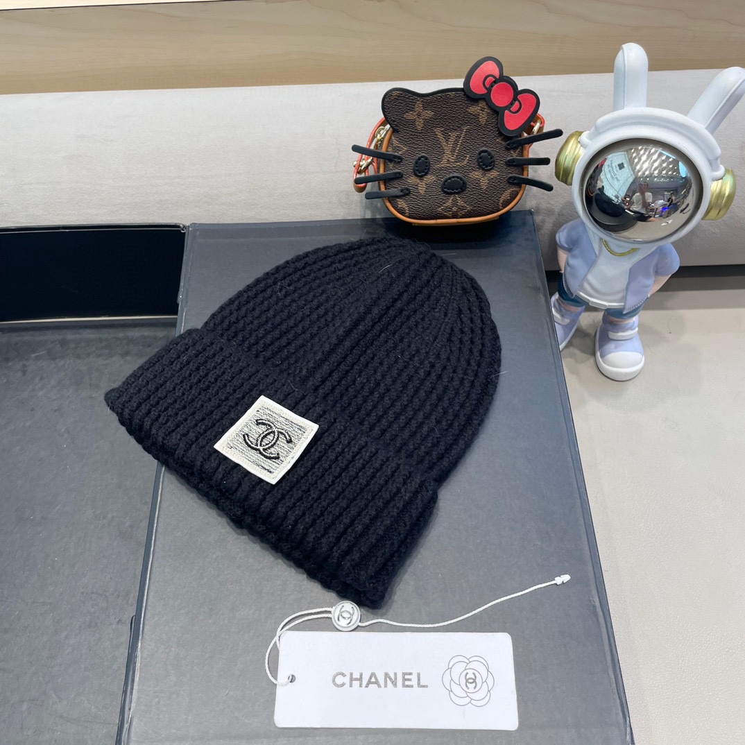 Chanel 简约基础款纯色羊毛混纺粗针毛线帽女秋冬季保暖套头针织帽显脸小