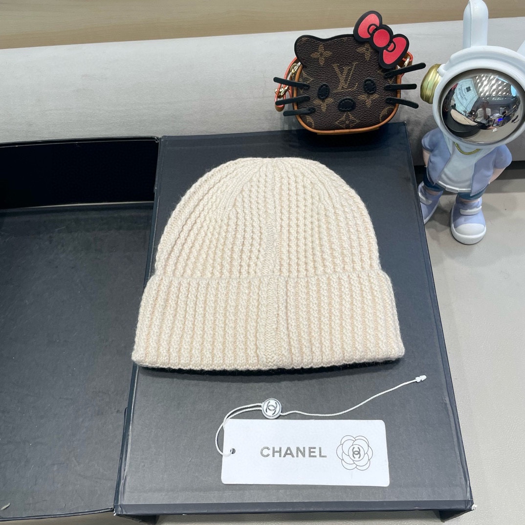 Chanel 简约基础款纯色羊毛混纺粗针毛线帽女秋冬季保暖套头针织帽显脸小