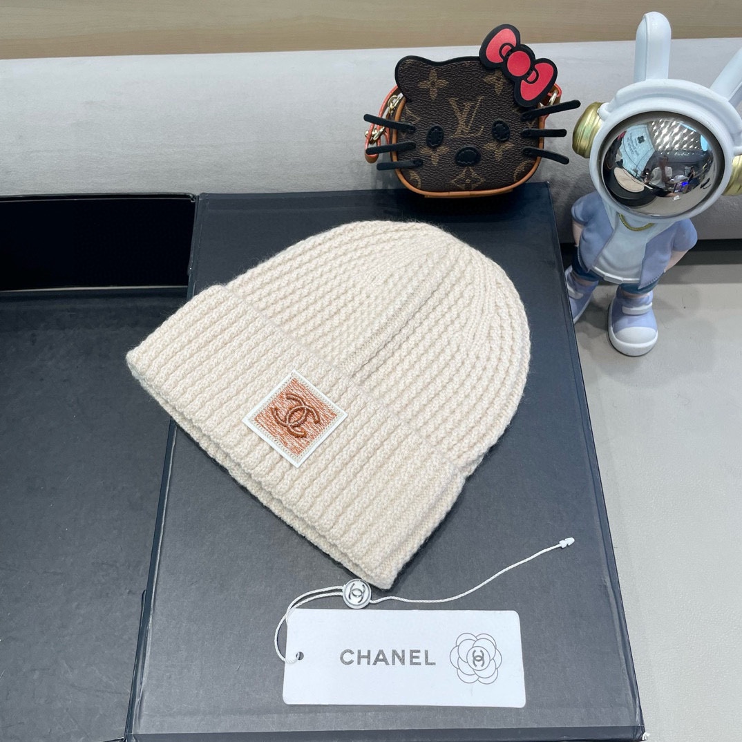 Chanel 简约基础款纯色羊毛混纺粗针毛线帽女秋冬季保暖套头针织帽显脸小
