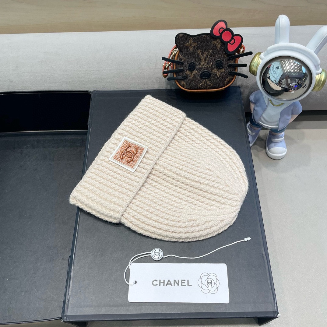 Chanel 简约基础款纯色羊毛混纺粗针毛线帽女秋冬季保暖套头针织帽显脸小